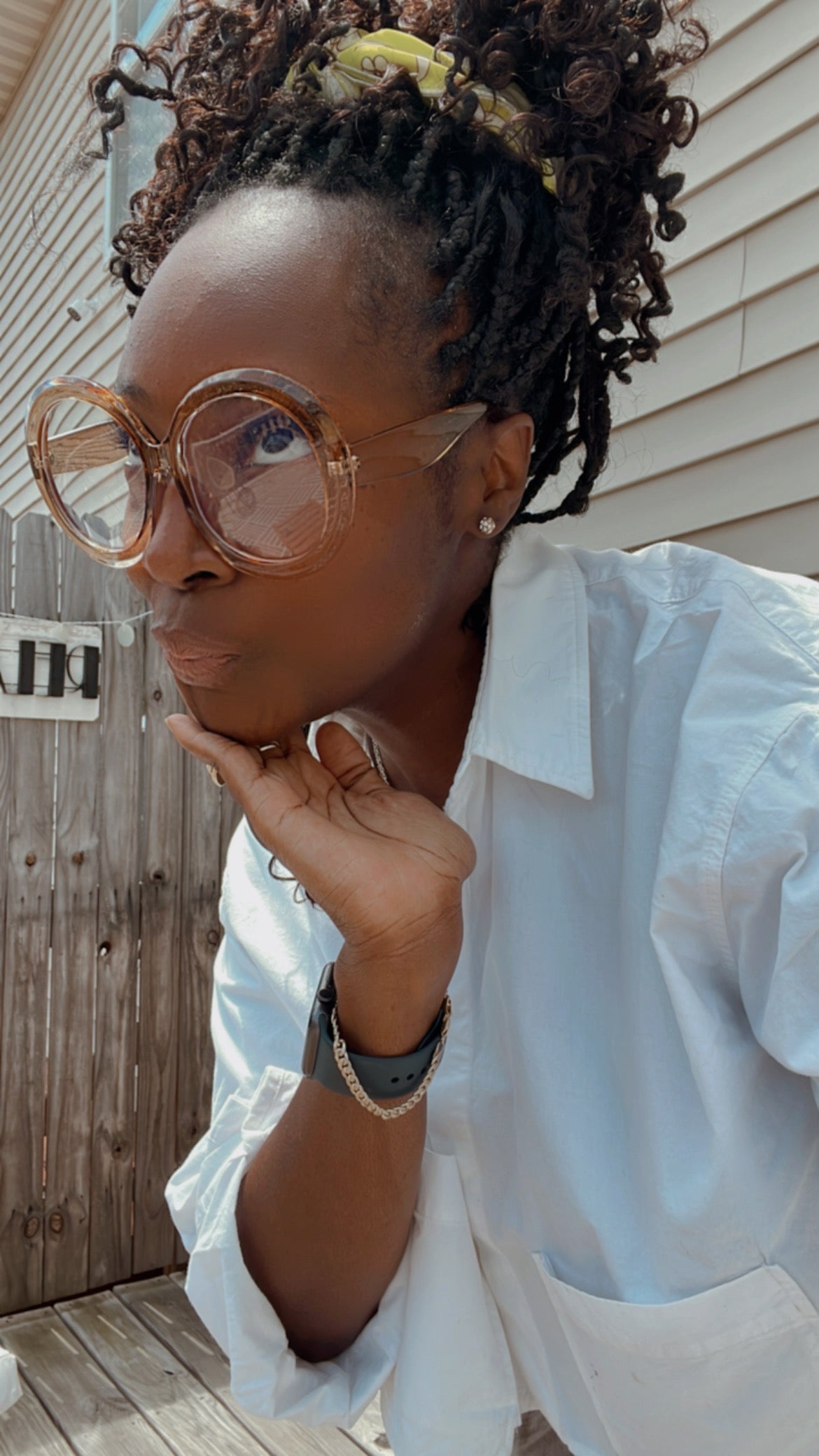 Old Lady Iris Frames